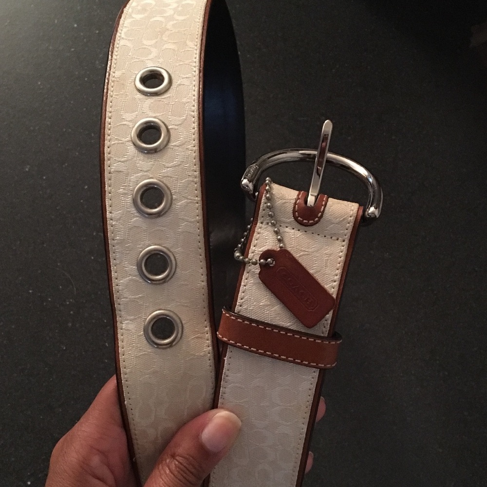Authentic COACH  belt